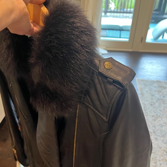 Leather jacket - Picture 4 of 9